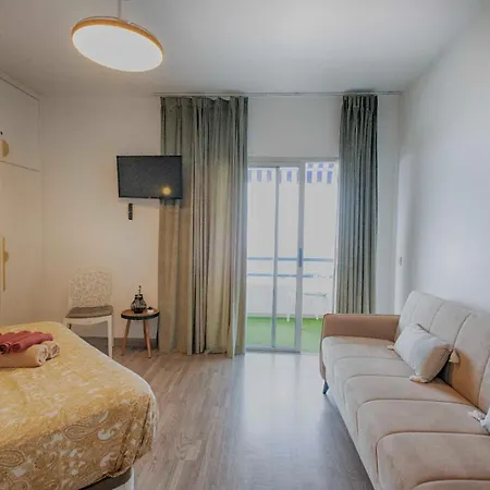 Gio - Paraiso Del Sur *