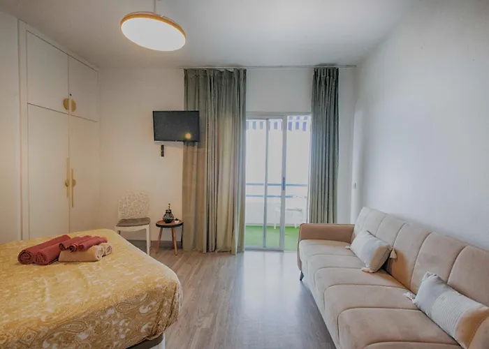 Gio - Paraiso Del Sur *