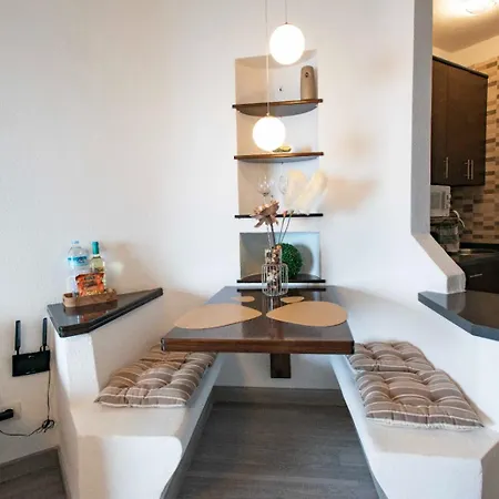 Gio - Paraiso Del Sur