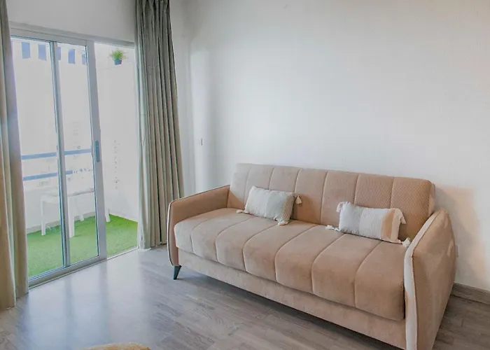 Gio - Paraiso Del Sur * Playa Paraiso (Tenerife)